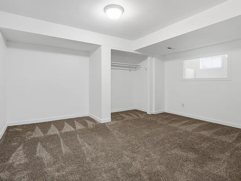 2479 Tulip St #B — Photo 15