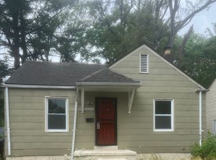 19749 Glastonbury Rd, Detroit, MI 48219