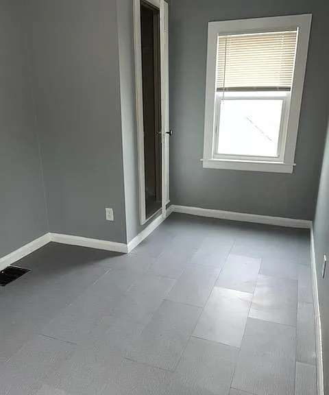 421 Bishop Ave #12 — Photo 2