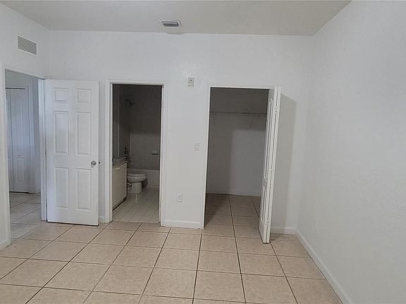 3rd image of 2551 SE 16th Ter Unit 208