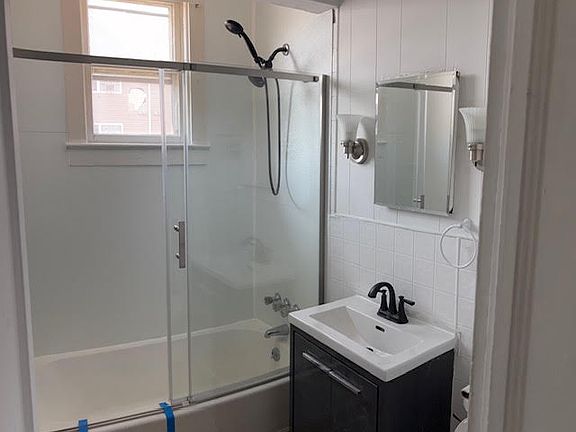 3rd image of 281 Efner St #1