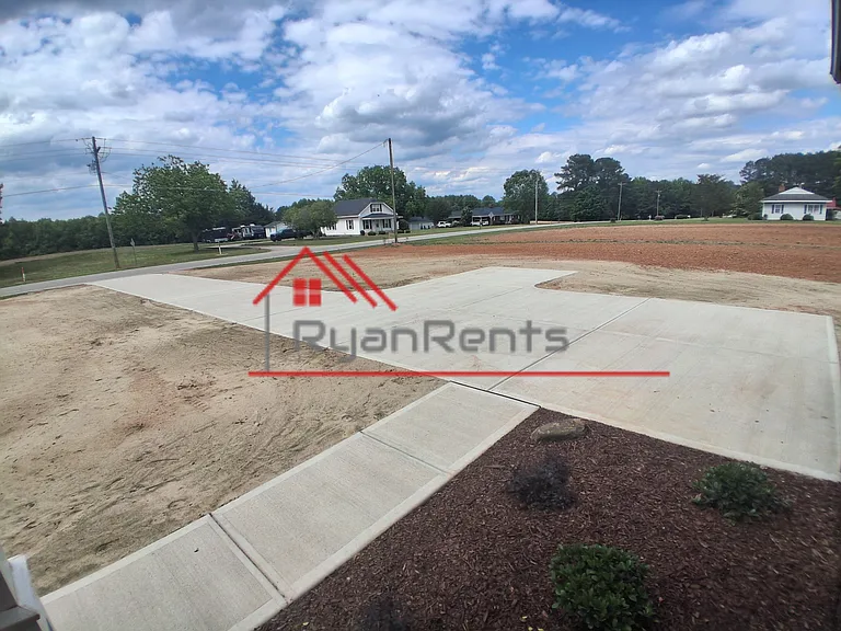 4031 US Highway 64 — Photo 10