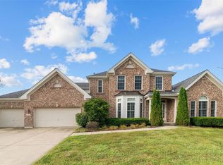 742 Oriental Lily Dr, O'Fallon, MO 63366