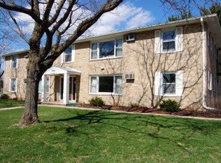 7510 Rohlich Ct APT 7, Middleton, WI 53562