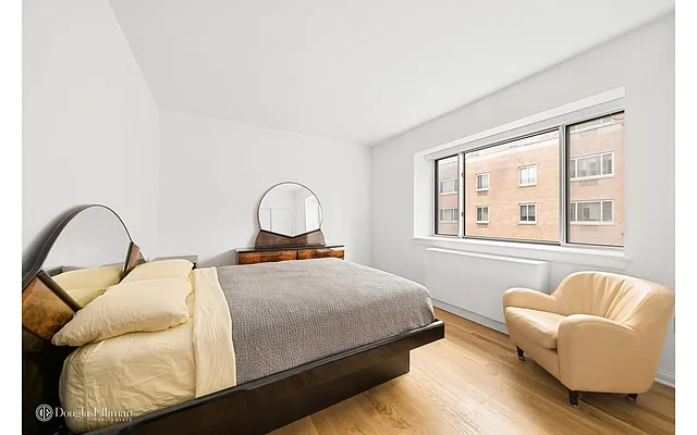 Sold by Douglas Elliman | media 4