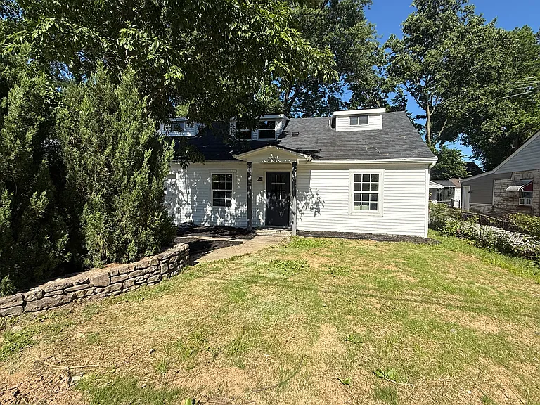 308 Anderson Ave — Photo 3