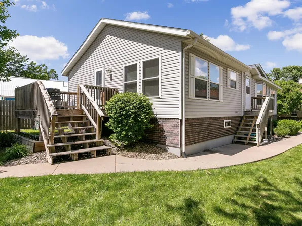 211 Main St E, Freeport, MN 56331