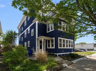 843 Hope St #3, Providence, RI 02906