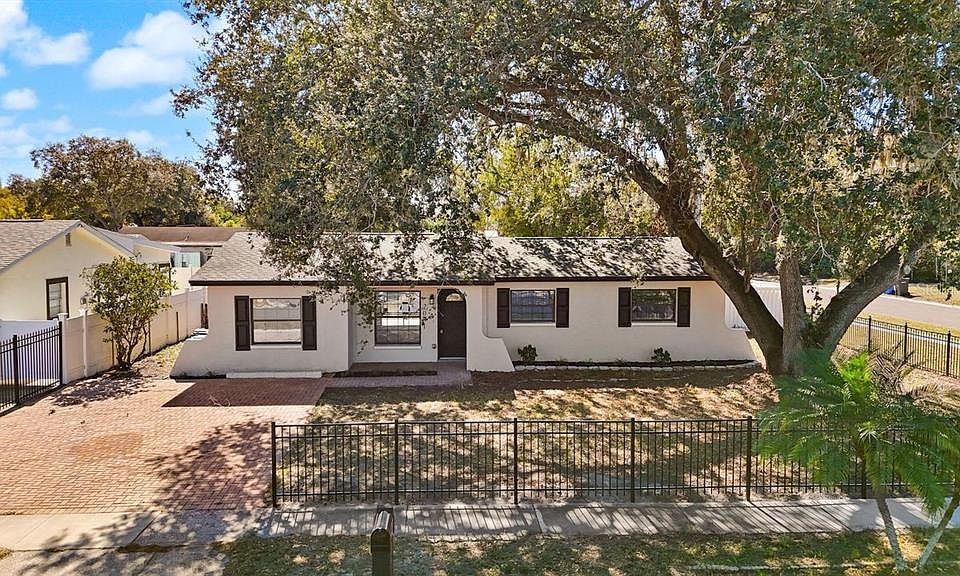 1st image of 2001 Balfour Cir
