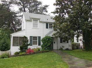 6328 19th St N, Arlington, VA 22205