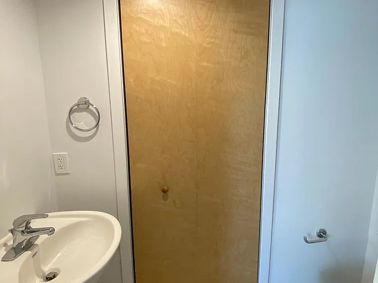 269 Montana St — Photo 12