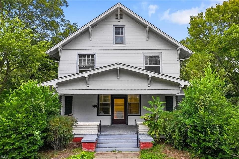 1st image of 912 Spring Garden St
