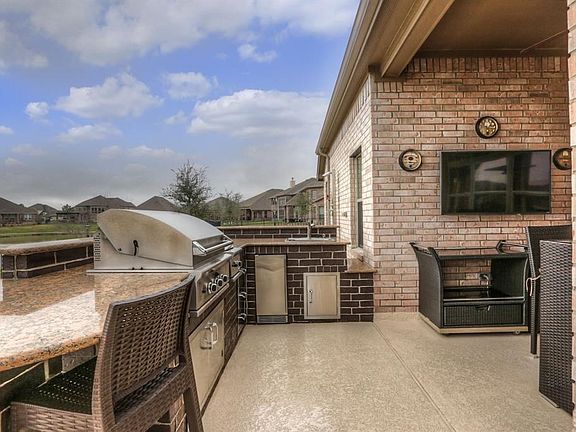 5th image of 8406 Sedona Run Dr