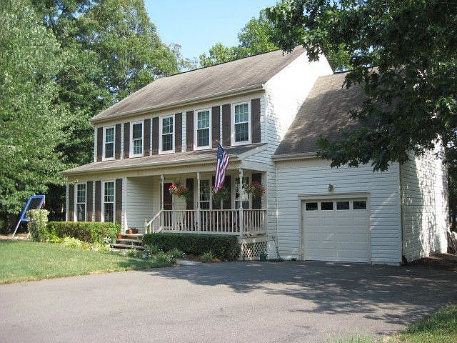 1st image of 5016 Brookshire Ct E