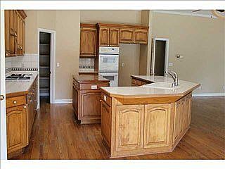 4th image of 4772 Pine Creek Ln