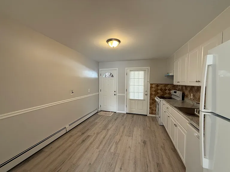 204 Cherry Hill Dr #1B — Photo 7