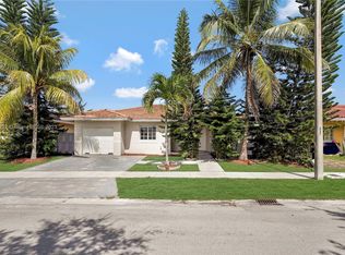 18283 SW 139th Pl, Miami, FL 33177