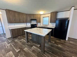 69 Clydesdale St E #69, Mount Morris, MI 48458