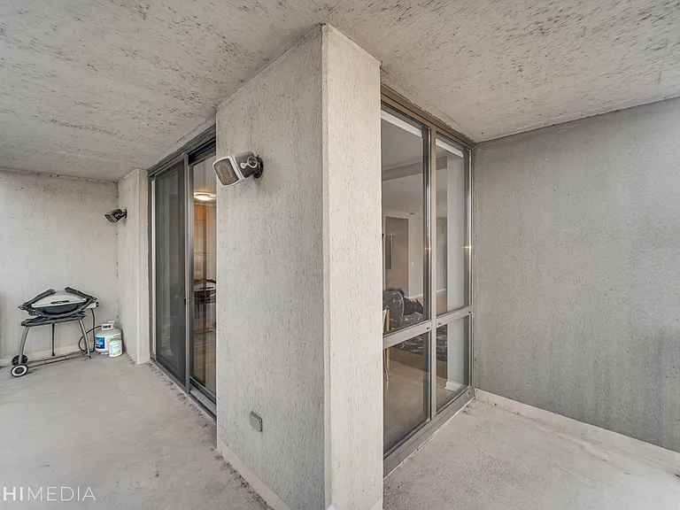 635 N Dearborn St #1105 — Photo 23