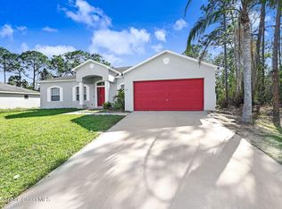884 Hainey St SW, Palm Bay, FL 32908