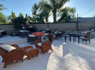 6882 Evening Hill Dr, Huntington Beach, CA 92648