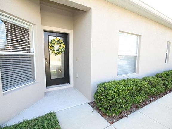 3rd image of 622 Cruz Bay Cir
