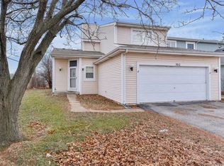 502 Cranbrook Ln, Romeoville, IL 60446