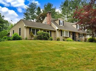38 Monroe Rd, Enfield, CT 06082