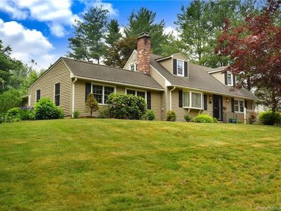 38 Monroe Road, Enfield, CT, 06082