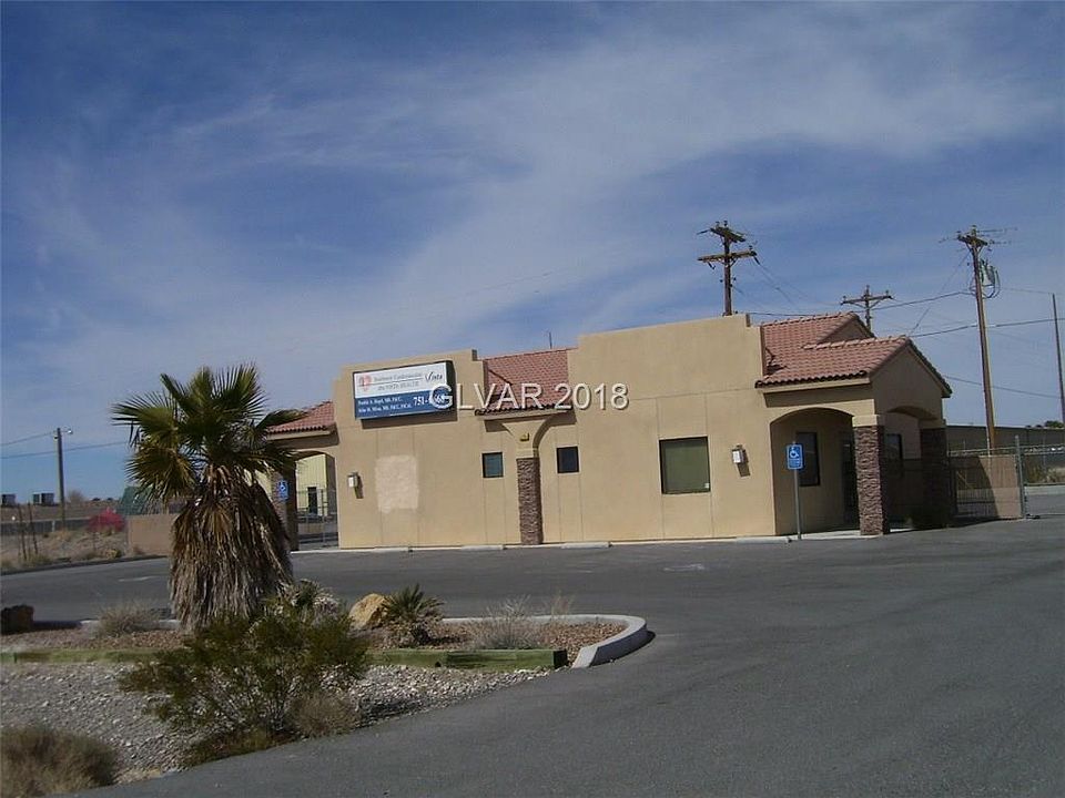 2nd image of 2360 Commercial Dr