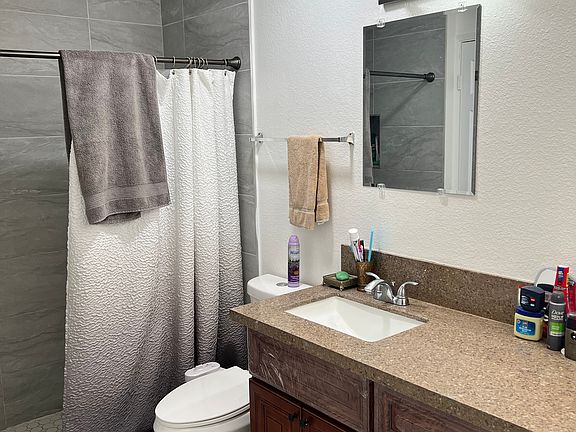 5th image of 745 E Bradley Ave Unit 8