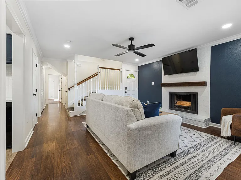 5152 Blair Ln #B — Photo 6
