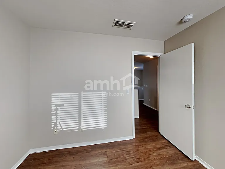 11940 W Charter Oak Rd — Photo 17