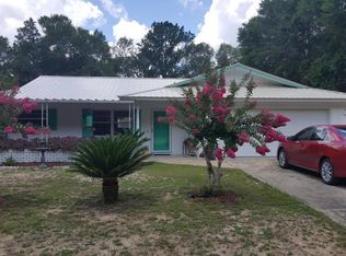 3715 Owen Dr, Chipley, FL 32428