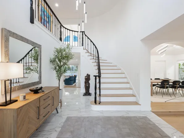 18857 Beechtree Ln, Porter Ranch, CA 91326