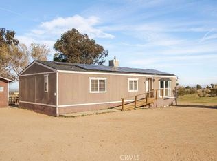 5132 Sunset Rd, Phelan, CA 92371