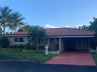 320 NW 35th Ct, Oakland Park, FL 33309