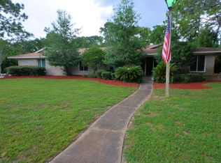 6827 Ariel Dr, Jacksonville, FL 32277