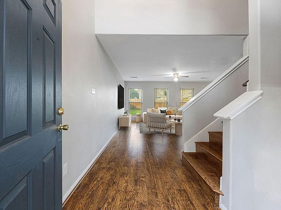 5th image of 6726 Windy River Ln