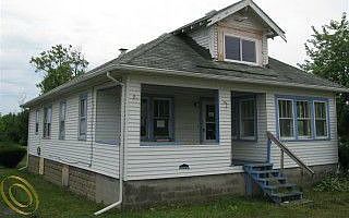 1st image of 18821 Huron River Dr
