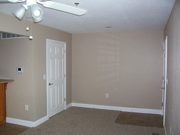 2nd image of 407 S Marion St