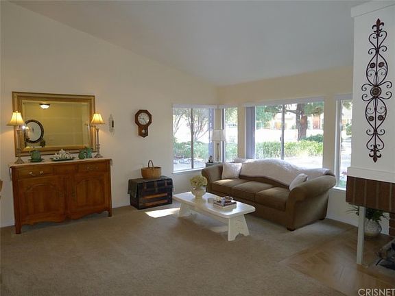 4th image of 8523 Faust Ave