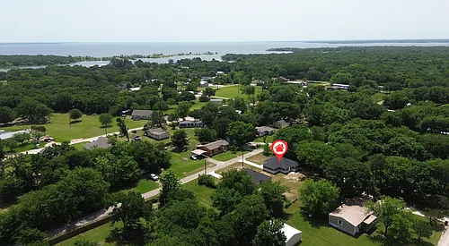 917 Redoak Dr Photo 1