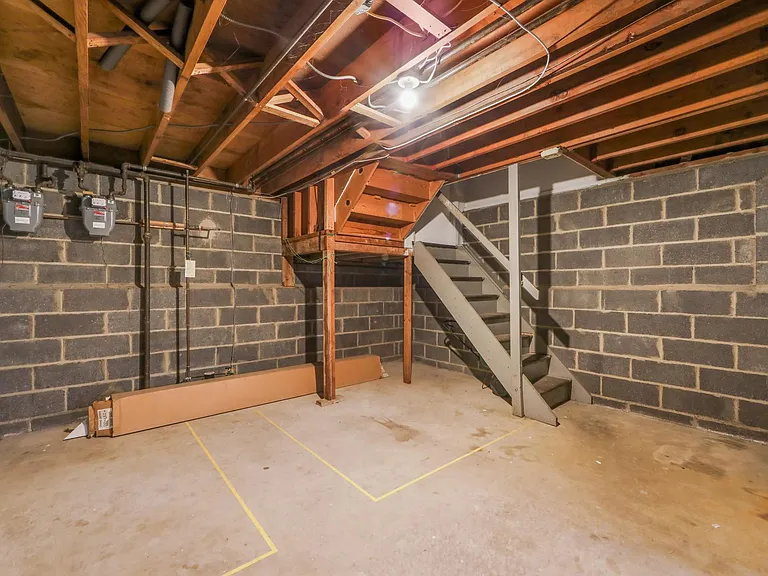 24 Van Vliet Ct #2 — Photo 25