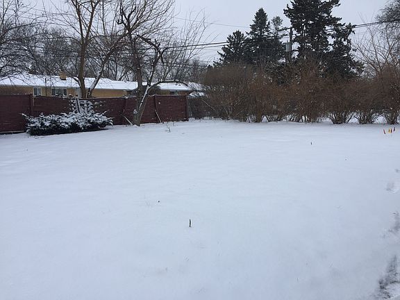 2nd image of 640 Patricia Ln