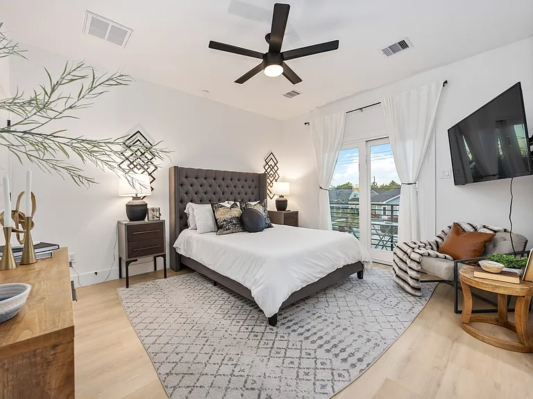 4718 Market St #1A — Photo 28