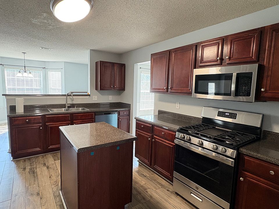 1st image of 4615 Ivy Fork Dr