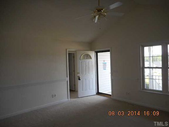 3rd image of 510 Clover Ct