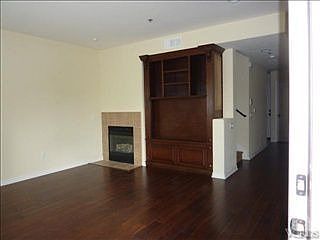 3rd image of 312 E Hilltop Way