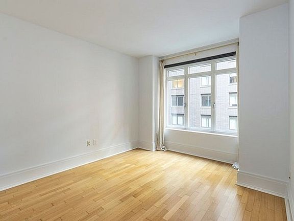 5th image of 205 W 76th St #603